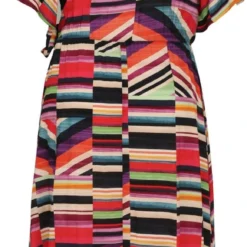 Promiss Halflange, Gestreepte Jurk In Viscose Met Valse Wikkelkraag 15 Promiss Halflange, Gestreepte Jurk In Viscose Met Valse Wikkelkraag -Pantalonix Verkoopwinkel 580x1200