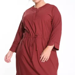 Promiss Korte, Effen Jurk In Travelwearstof