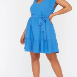 Trendyol Vrouwen Dik Geschorst V-hals A-lijn Plus Size Jurk 17 Trendyol Vrouwen Dik Geschorst V-hals A-lijn Plus Size Jurk -Pantalonix Verkoopwinkel 728x1200 1