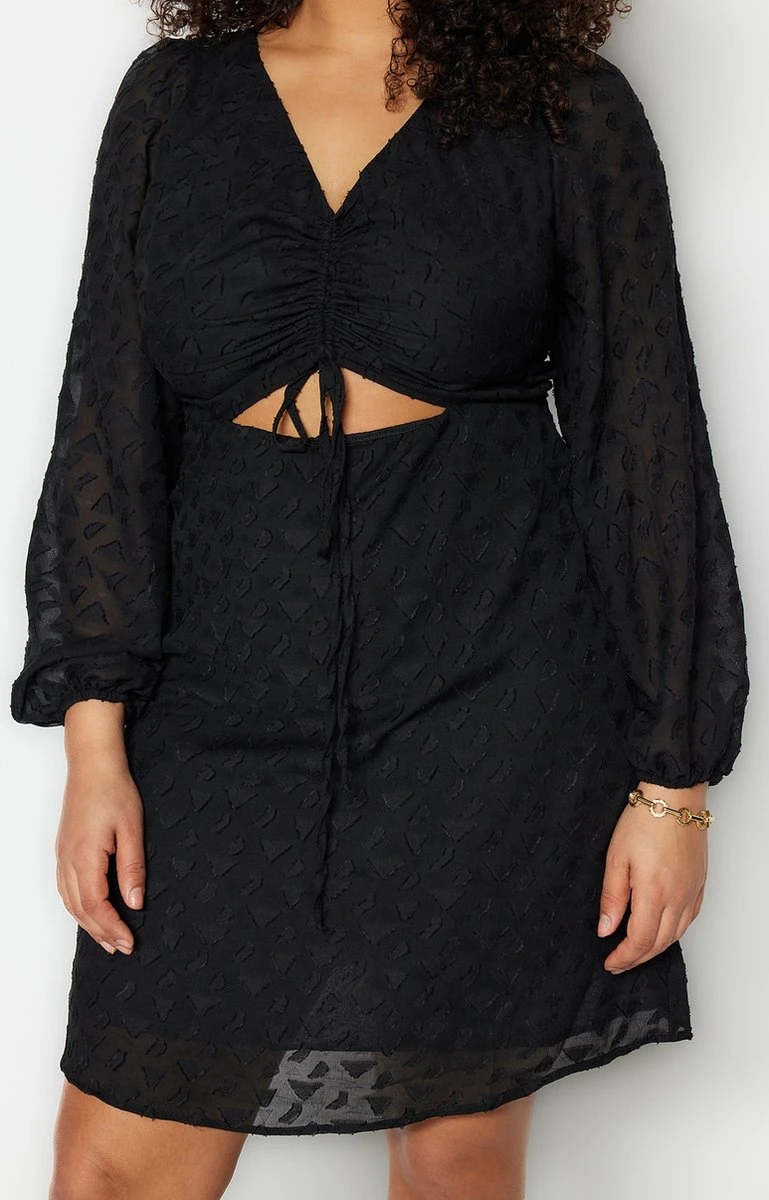 Trendyol Vrouwen Ballon Mouw V-hals Schaatser Grote Maten Jurk 5 Trendyol Vrouwen Ballon Mouw V-hals Schaatser Grote Maten Jurk - Afbeelding 3