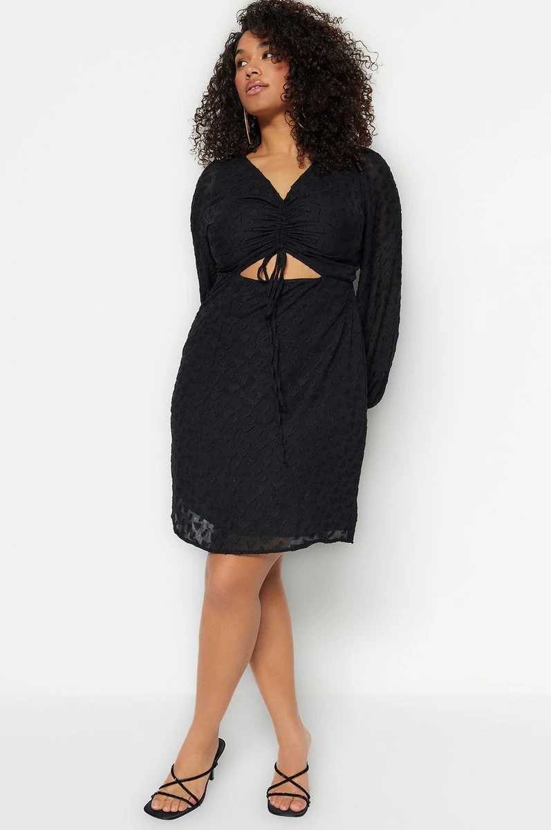 Trendyol Vrouwen Ballon Mouw V-hals Schaatser Grote Maten Jurk 7 Trendyol Vrouwen Ballon Mouw V-hals Schaatser Grote Maten Jurk - Afbeelding 5