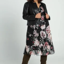 Paprika Lange Wikkeljurk Met Bloemenmotief 15 Paprika Lange Wikkeljurk Met Bloemenmotief -Pantalonix Verkoopwinkel 799x1200 128