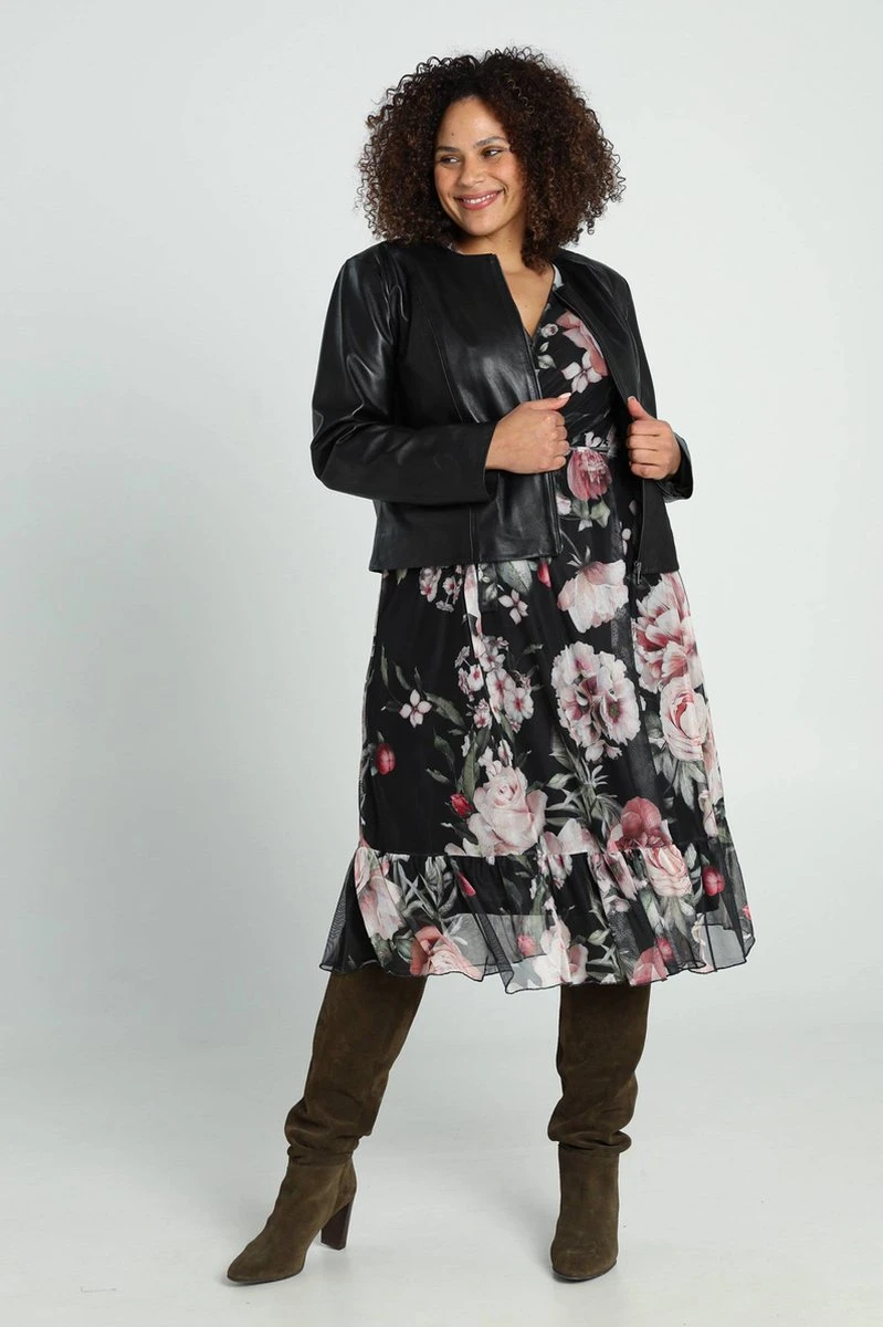 Paprika Lange Wikkeljurk Met Bloemenmotief 6 Paprika Lange Wikkeljurk Met Bloemenmotief - Afbeelding 4