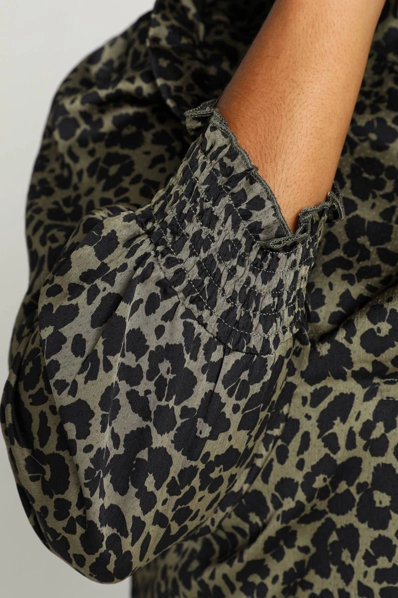 Paprika Korte Volantjurk Met Dierenprint En Smokwerk 8 Paprika Korte Volantjurk Met Dierenprint En Smokwerk - Afbeelding 6