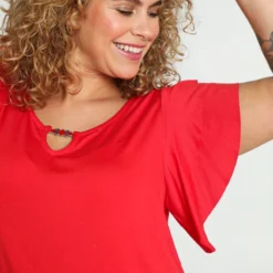 Paprika Effen T-shirt In Viscose Met Juweel Aan De Hals 20 Paprika Effen T-shirt In Viscose Met Juweel Aan De Hals -Pantalonix Verkoopwinkel 799x1200 308