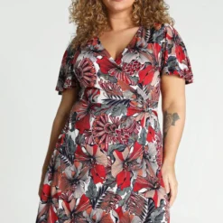 Paprika Korte, Koud Gebreide Wikkeljurk Met Bloemenmotief En Vlindermouwen