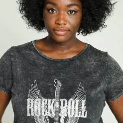 Paprika Gebleekt T-shirt Met Rockprint -Pantalonix Verkoopwinkel 799x1200 384