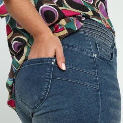 Paprika Slim 7/8-jeans 'Louise' Met Push-up Effect En Splitdetail Louise -Pantalonix Verkoopwinkel 799x1200 466