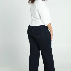 Paprika Effen T-shirt In Twee Stoffen Met Strik Vooraan -Pantalonix Verkoopwinkel 799x1200 7