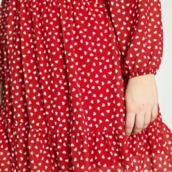 Paprika Korte Wikkeljurk Met Hartjesmotief En Smokwerk Op De Taille -Pantalonix Verkoopwinkel 799x1200 87