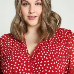 Paprika Korte Wikkeljurk Met Hartjesmotief En Smokwerk Op De Taille -Pantalonix Verkoopwinkel 799x1200 89