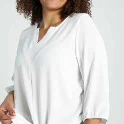 Paprika Effen T-shirt In Twee Stoffen Met Strik Vooraan -Pantalonix Verkoopwinkel 799x1200 9