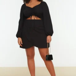 Trendyol Vrouwen Ballon Mouw V-hals Omslag Plus Size Jurk 19 Trendyol Vrouwen Ballon Mouw V-hals Omslag Plus Size Jurk -Pantalonix Verkoopwinkel 800x1200 60