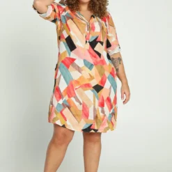 Paprika Korte, Linnen Jurk Met Grafisch Motief -Pantalonix Verkoopwinkel 801x1200