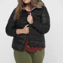 ONLY CARMAKOMA CARTAHOE HOOD JACKET OTW NOOS Dames Jas - Maat M-46/48 17 ONLY CARMAKOMA CARTAHOE HOOD JACKET OTW NOOS Dames Jas - Maat M-46/48 -Pantalonix Verkoopwinkel 803x1200 7