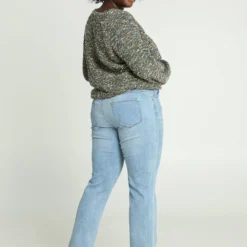 Paprika Straight Jeans 'Mia' L32 Met Juweeldetail Op De Riem Mia -Pantalonix Verkoopwinkel 807x1200 26