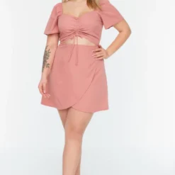 Trendyol Vrouwen Standaard Mouw V-hals A-lijn Grote Maten Jurk