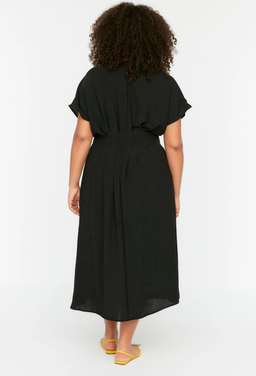 Trendyol Vrouwen Standaard Mouw Ronde Hals Basis Grote Maten Jurk 10 Trendyol Vrouwen Standaard Mouw Ronde Hals Basis Grote Maten Jurk - Afbeelding 8