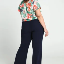 Paprika T-shirt Met Bladmotief 19 Paprika T-shirt Met Bladmotief -Pantalonix Verkoopwinkel 821x1200 2