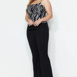 Trendyol Vrouwen Normale Taille Ontspannen Grote Maten Broek -Pantalonix Verkoopwinkel 834x1200 1