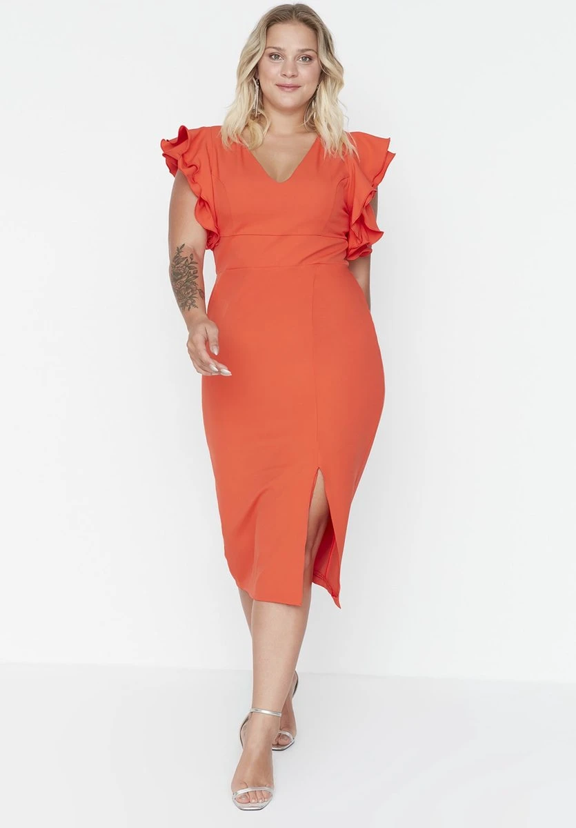 Trendyol Vrouwen Gepofte/ruche Mouw V-hals Bodycon Plus Size Jurk 9 Trendyol Vrouwen Gepofte/ruche Mouw V-hals Bodycon Plus Size Jurk - Afbeelding 7