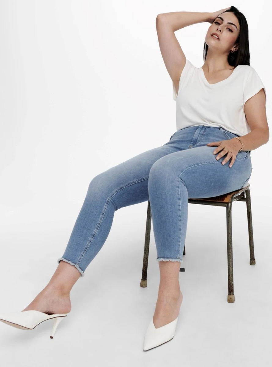 ONLY CARMAKOMA CARWILLY REG SK ANK DNM REA1467 NOOS Dames Jeans - Maat 52 X L34 13 ONLY CARMAKOMA CARWILLY REG SK ANK DNM REA1467 NOOS Dames Jeans - Maat 52 X L34 - Afbeelding 11