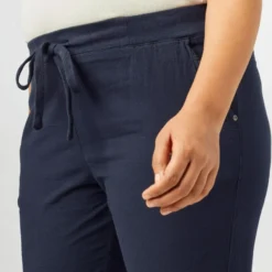 Kaffe Curve KCnana Capri Pants Dames Broek - Maat 54 -Pantalonix Verkoopwinkel 900x1200 33