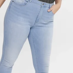 ONLY CARMAKOMA CARAUGUSTA HW SK BJ13333 LBD DNM NOOS Dames Jeans - Maat 52 X L32 -Pantalonix Verkoopwinkel 900x1200 40