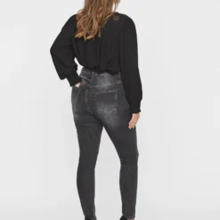 VERO MODA VMLORA HW SS BL WASH JEANS- K CUR NOOS Dames Jeans - Maat 50 18 VERO MODA VMLORA HW SS BL WASH JEANS- K CUR NOOS Dames Jeans - Maat 50 -Pantalonix Verkoopwinkel 923x1200 321