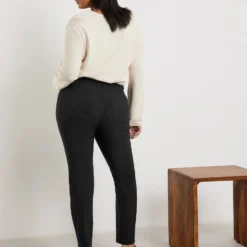 SAMOON Dames Broek Betty Black-48 -Pantalonix Verkoopwinkel 937x1200 5