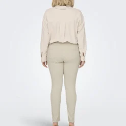 ONLY CARMAKOMA CARWILLY REG ANK RAW SK DNM DOT019 NOOS Dames Jeans - Maat 42 X L34 12 ONLY CARMAKOMA CARWILLY REG ANK RAW SK DNM DOT019 NOOS Dames Jeans - Maat 42 X L34 -Pantalonix Verkoopwinkel 947x1200 8